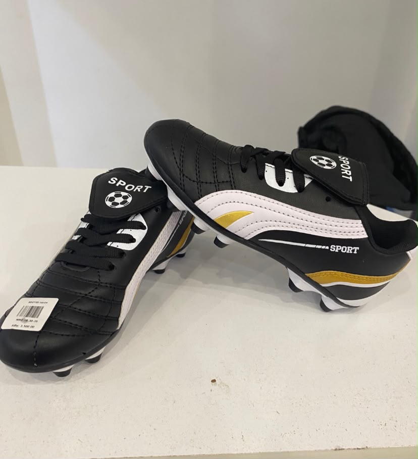 Molded-Stud Football Boot